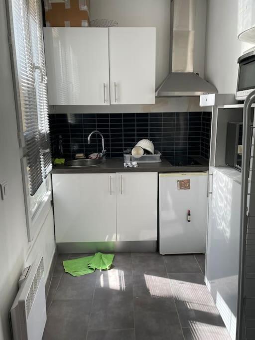Paris 8Th, Bright, Very Good Location Apartment Exterior photo